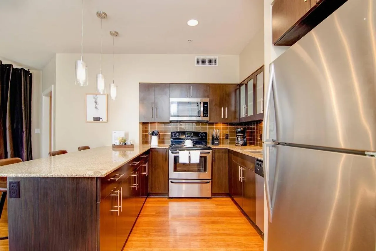 Apartment Live In A Spacious Loft A Short Walk To Beale St.! Memphis